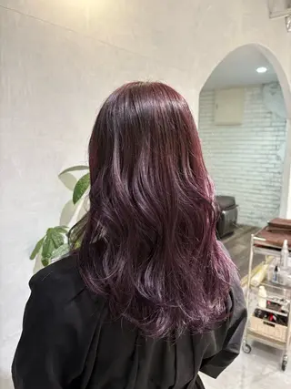 セミロング Kyeco大宮所属・足立 愛菜のヘアスタイル