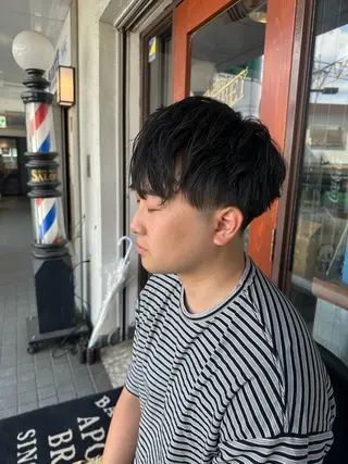 ミディアム メンズ Barber Tribe所属・メンズショート/ フェード/超駅近のヘアスタイル