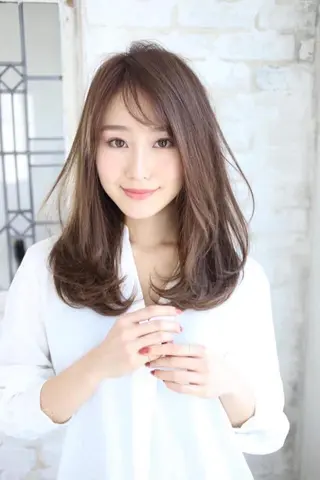 セミロング 🦋ミルクティーベー ジュ🦋mayukiのヘアスタイル