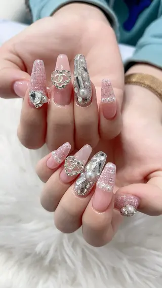 ネイル 菲菲ネイルサロン所属・FJ ネイルサロンのネイルデザイン