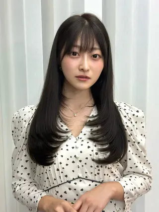 セミロング 日韓レイヤー🇰🇷 艶カラー/ナカネのヘアスタイル