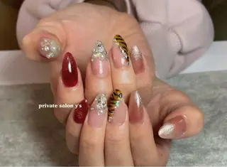 ネイル y' sのネイルデザイン