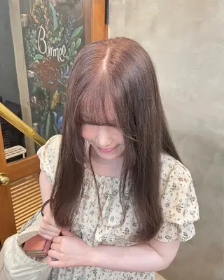 ロング カラー ヘアアレンジ 【ピンク/韓国ヘア/ ヘアセット】亜海のヘアスタイル