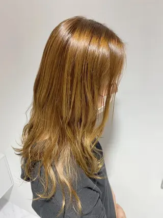 ロング 小谷野 真優のヘアスタイル