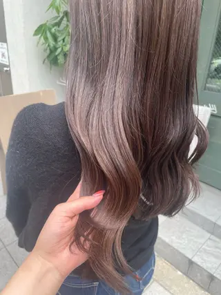 ロング カラー 石川 聖奈のヘアスタイル