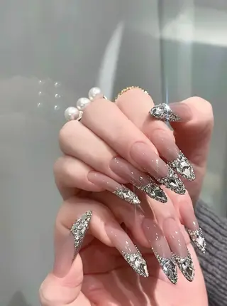 ネイル AND Nail 長さだし専門店のネイルデザイン