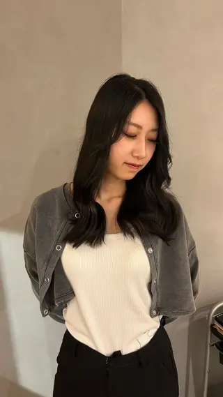 カラー 🦢みくう/束感 マツエク/マツパ🦢のヘアスタイル
