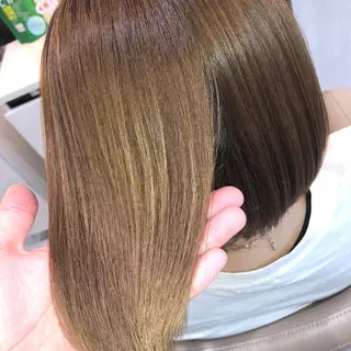 ショート パーマ 安井　昴 💫ブリーチ縮毛矯正のヘアスタイル