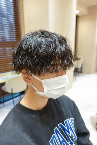 ショート パーマ メンズ 波巻きスパイラルパー マ/シャドウパーマ駿のヘアスタイル