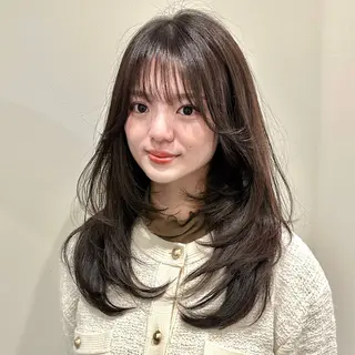 ロング 🌹ハッシュカット、 レイヤー韓国ヘア🌹のヘアスタイル