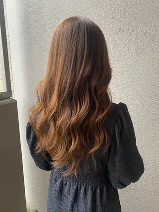 ロング 伊藤 優花のヘアスタイル