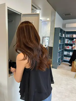 ロング カラー yomu  hair library所属・武藤 りょうのヘアスタイル