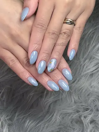 ネイル Dark Honey Kikiのネイルデザイン