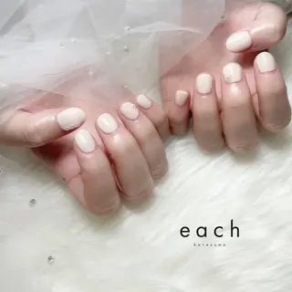 ネイル 𝒆𝒂𝒄𝒉 kanako 🕊のネイルデザイン