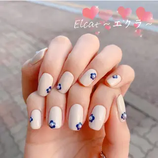 ネイル ネイルサロン エクラ 🌹【スカルプ専門】のネイルデザイン