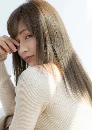 ミディアム Takahiro 髪質改善のヘアスタイル