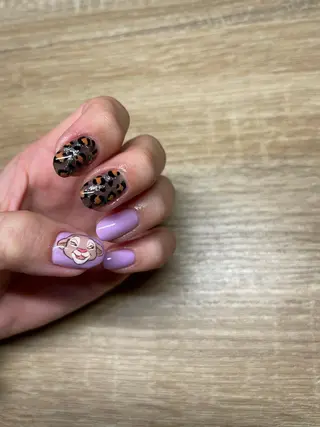 ネイル 岩山 直子のネイルデザイン