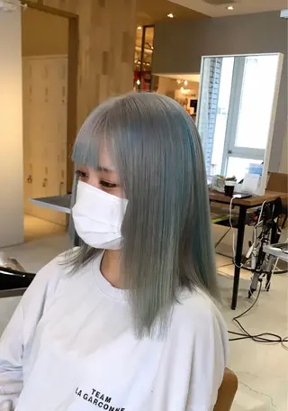 ミディアム 派手髪支持率No1 Eisukeのヘアスタイル