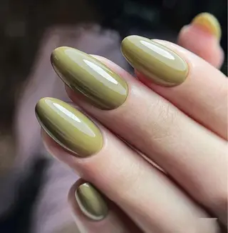 ネイル BETTER ME ネイルサロン池田公園のネイルデザイン