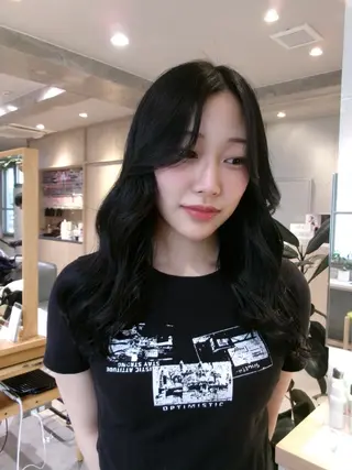 カラー Marin🔖 /学生人気No. 1のヘアスタイル