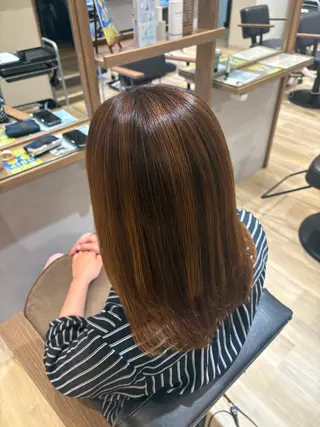 ミディアム 小松 千夏のヘアスタイル