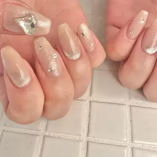 ネイル yuka🩶 渋谷.表参道Nailのネイルデザイン