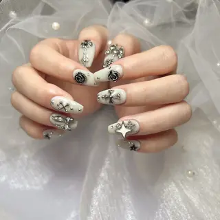 ネイル M2beauty Renaのネイルデザイン