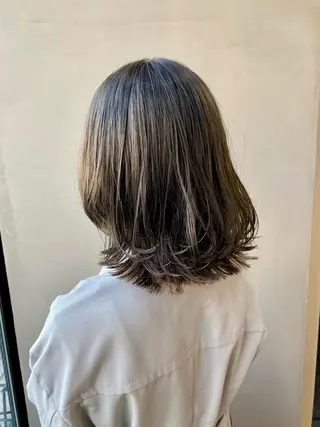 セミロング ANGELICA 吉川智昭のヘアスタイル