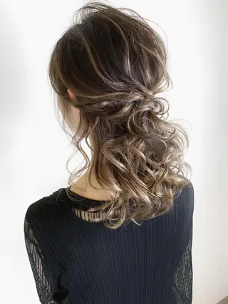 ミディアム 可児 令路のヘアスタイル