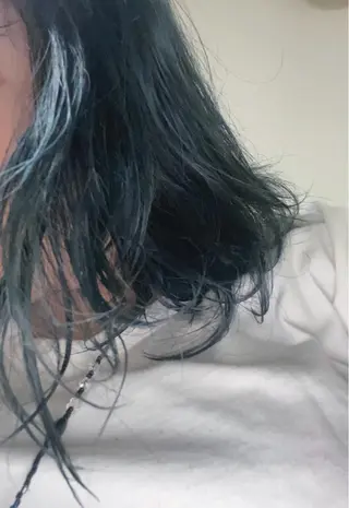 ミディアム カラー Of　HAIR所属・外山 なつ美のヘアスタイル