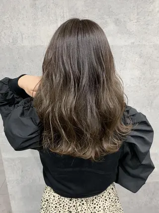 ロング カラー _WHITE 天神店 YUMEKA🐻のヘアスタイル