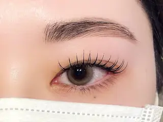 マツエク・マツパ LILY 猪瀬 ෆ‪ 上下エク/パリ/束感のマツエク・マツパデザイン