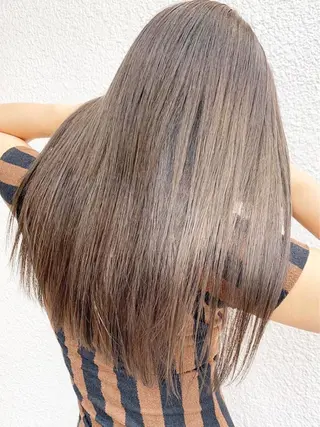 ロング カラー ✨ハイトーン✨透明感 ✨生神　優季のヘアスタイル