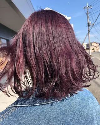 ミディアム カラー 長谷川 沙紀のヘアスタイル