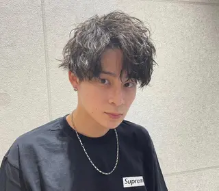 ショート カラー パーマ ヘアアレンジ メンズ キッズ ネイル マツエク・マツパ アイブロウ カラーソムリエ認定 茶屋町Eir岩本のヘアスタイル