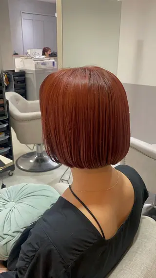 ショート カラー ayano / 透明感・くすみカラーのヘアスタイル