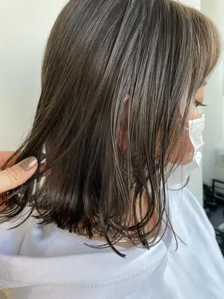 ミディアム カラー ベージュカラー🤎 鈴木サトミのヘアスタイル