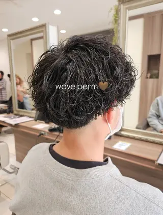 パーマ メンズ ナチュラル暖色カラー 🤎 佐藤栞のヘアスタイル