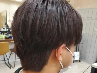 カラー BENI岩沼たけくま 店 佐藤朱華のヘアスタイル