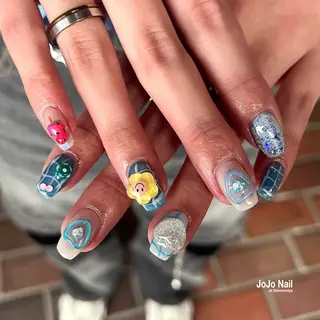 ネイル Tsunemi Ayakaのネイルデザイン