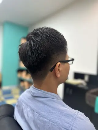 ミディアム DAMDEE TOKYO 心斎橋所属・【床屋💈No.1】 ドラゴン🐉のヘアスタイル