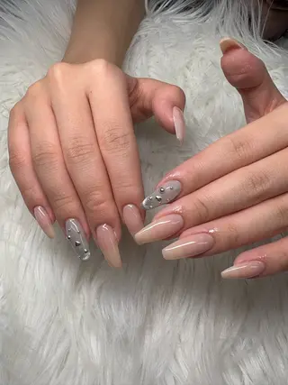 ネイル SHION  のネイルデザイン