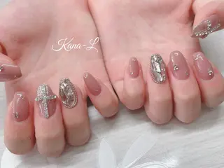 ネイル 芦辺 香奈のネイルデザイン