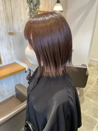 ミディアム 細沼 葵のヘアスタイル