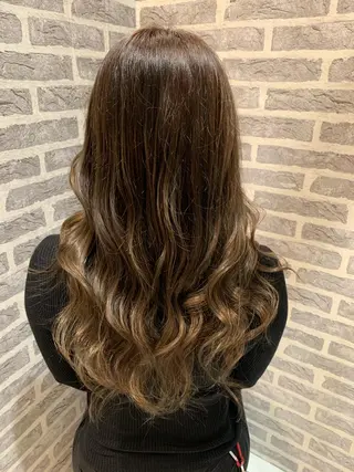 ロング ヘアアレンジ Earth岩槻店 YAGIのヘアスタイル
