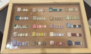 ネイル pourtoi 立川 manamiのネイルデザイン