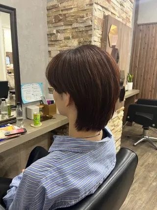ミディアム 薮内 香保里のヘアスタイル