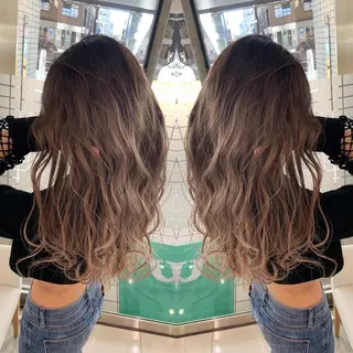 ロング カラー N° jillva ♦️川端裕司♦️のヘアスタイル