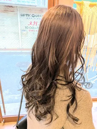 ロング カラー jiji by Mops所属・☘️ママ美容師✄寺 石❇️平日限定❇️のヘアスタイル