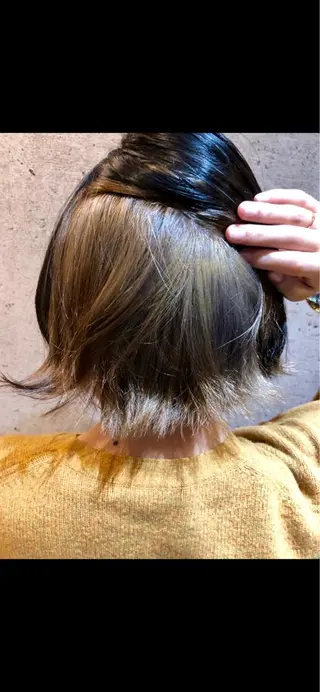 ミディアム カラー 久保 敏之のヘアスタイル